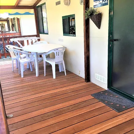 بيت للعطل In Mit Gemeinschaftlichem Pool Und Terrasse